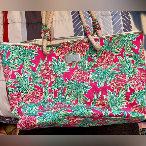 Lilly Pulitzer Shoreline Tote Bag - Orchid Pink Spike the Lumch EUC - Picture 1 of 12